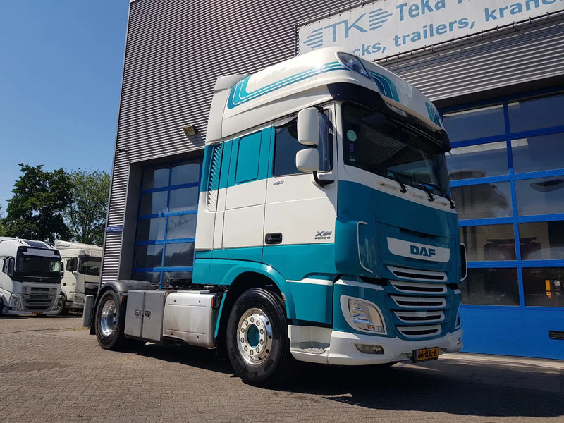 DAF XF 460 XF 460 ADR EX/II, EX/III, FL,OX and AT Leather Int. Night Airco - Vlačilec: slika 5 DAF XF 460 XF 460 ADR EX/II, EX/III, FL,OX and AT Leather Int. Night Airco - Vlačilec: slika 5