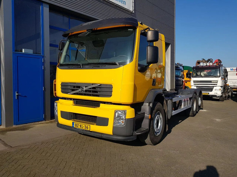 Volvo FE 300 EEV 6X2 Retarder Pto 234.000 KM TÜV - Tovornjak-šasija: slika 2 Volvo FE 300 EEV 6X2 Retarder Pto 234.000 KM TÜV - Tovornjak-šasija: slika 2