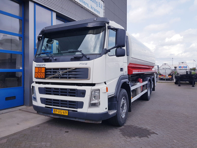 Volvo FM 9.340 - Tovornjak cisterna: slika 2 Volvo FM 9.340 - Tovornjak cisterna: slika 2