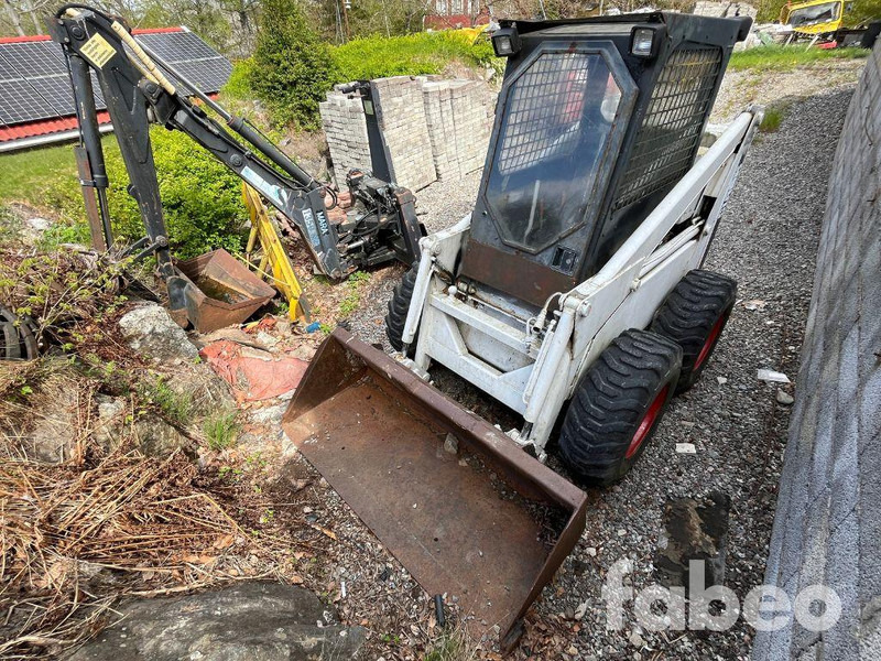 Bobcat 825 - Kolesni nakladalec: slika 1 Bobcat 825 - Kolesni nakladalec: slika 1