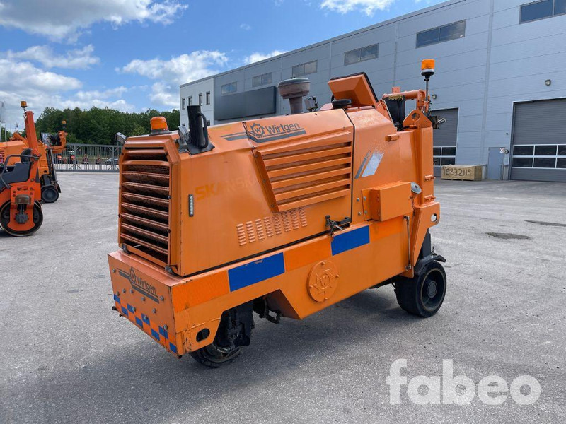 Wirtgen W500 - Stroj za asfalterska dela: slika 1 Wirtgen W500 - Stroj za asfalterska dela: slika 1