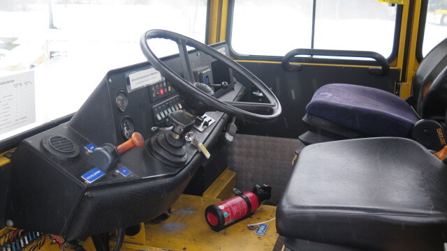 Traktor za prevoz prtljage Rofan Z65: slika 6 Traktor za prevoz prtljage Rofan Z65: slika 6