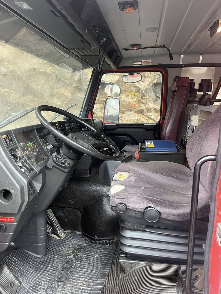 Scania P93ML - Fire engine /firetruck - SÅLD/SOLD !! - Gasilsko vozilo: slika 3 Scania P93ML - Fire engine /firetruck - SÅLD/SOLD !! - Gasilsko vozilo: slika 3
