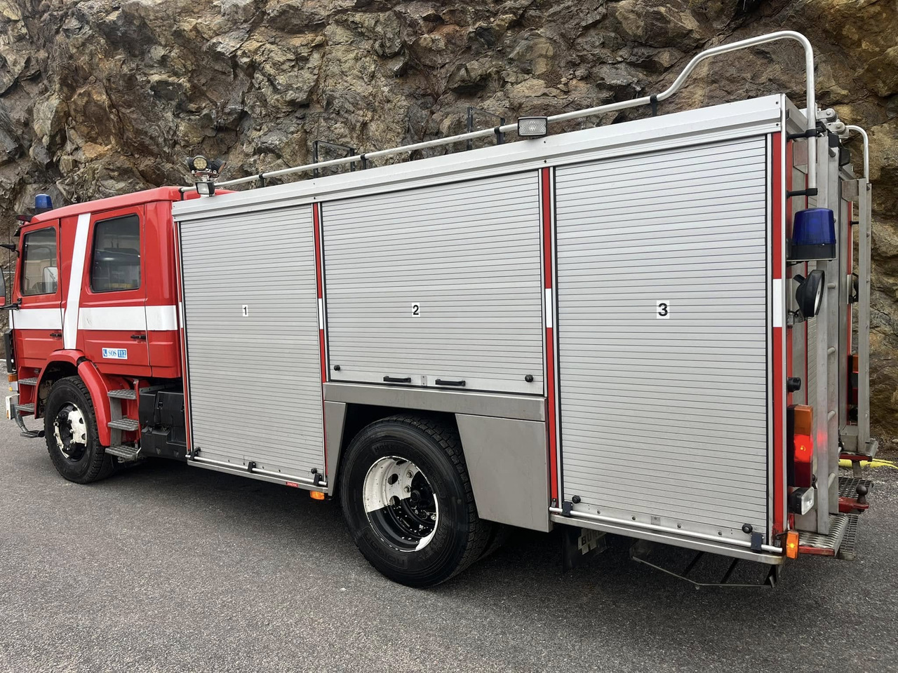 Scania P93ML - Fire engine /firetruck /släckbil / brandbil - Gasilsko vozilo: slika 2 Scania P93ML - Fire engine /firetruck /släckbil / brandbil - Gasilsko vozilo: slika 2