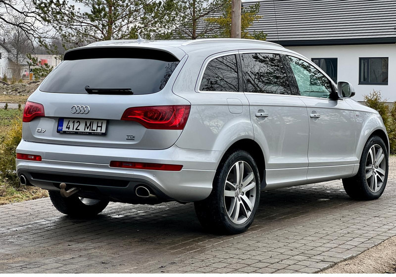 Audi Q7 - Avtomobil: slika 4 Audi Q7 - Avtomobil: slika 4
