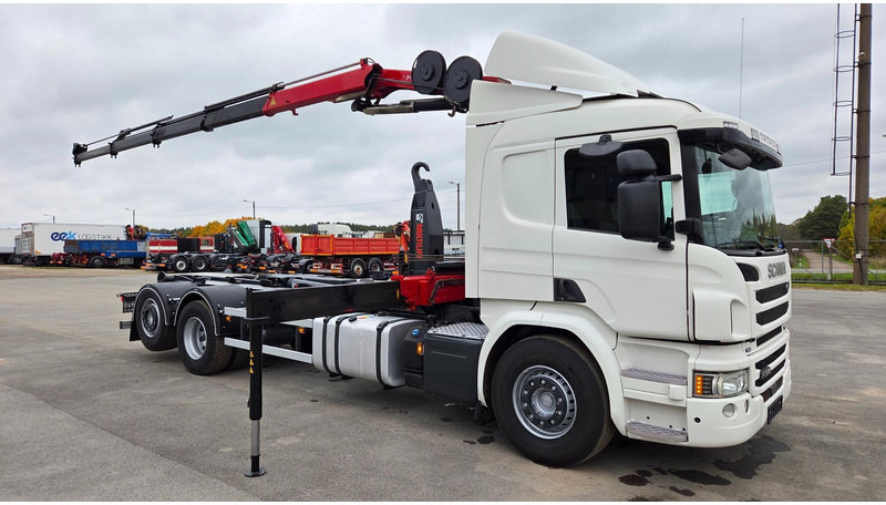 Scania P370 6X2*4 HMF 1730 - Kotalni prekucni tovornjak, Tovornjak z dvigalom: slika 2 Scania P370 6X2*4 HMF 1730 - Kotalni prekucni tovornjak, Tovornjak z dvigalom: slika 2