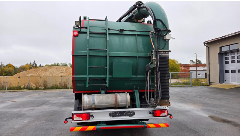 Scania P450 8X4*4 - Vakuumski tovornjak: slika 5 Scania P450 8X4*4 - Vakuumski tovornjak: slika 5