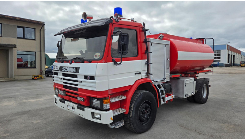 Scania P93 4X2 250 - Gasilsko vozilo: slika 1 Scania P93 4X2 250 - Gasilsko vozilo: slika 1