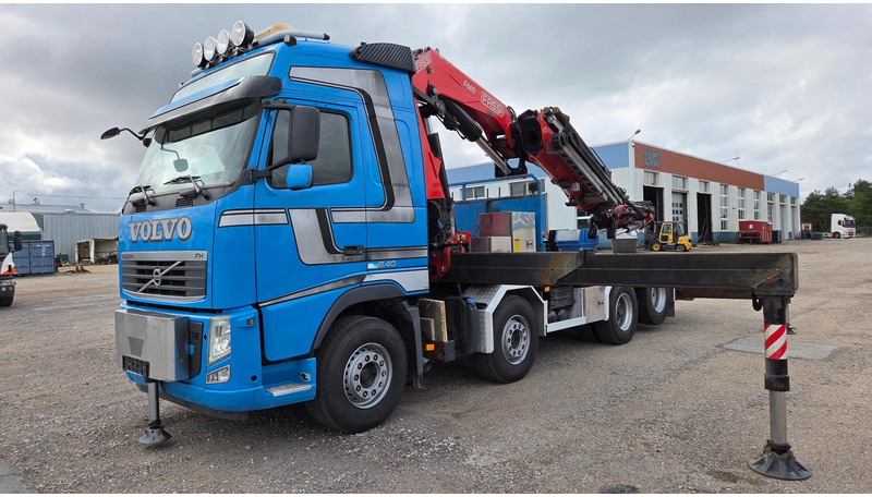 Volvo FH540 8X2 FASSI F660 + Jib max 33,5m. - Tovornjak s kesonom, Tovornjak z dvigalom: slika 5 Volvo FH540 8X2 FASSI F660 + Jib max 33,5m. - Tovornjak s kesonom, Tovornjak z dvigalom: slika 5