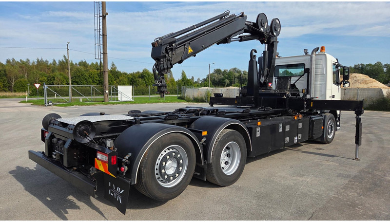 Volvo FM330 6X2*4 - Kotalni prekucni tovornjak, Tovornjak z dvigalom: slika 5 Volvo FM330 6X2*4 - Kotalni prekucni tovornjak, Tovornjak z dvigalom: slika 5