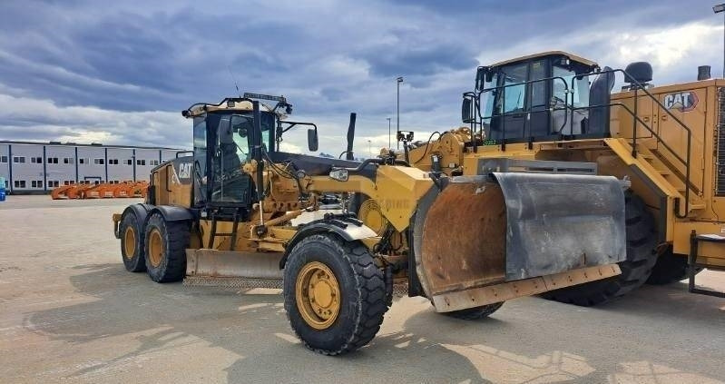 CAT 140 M AWD (CE + EPA) - Greder: slika 1 CAT 140 M AWD (CE + EPA) - Greder: slika 1