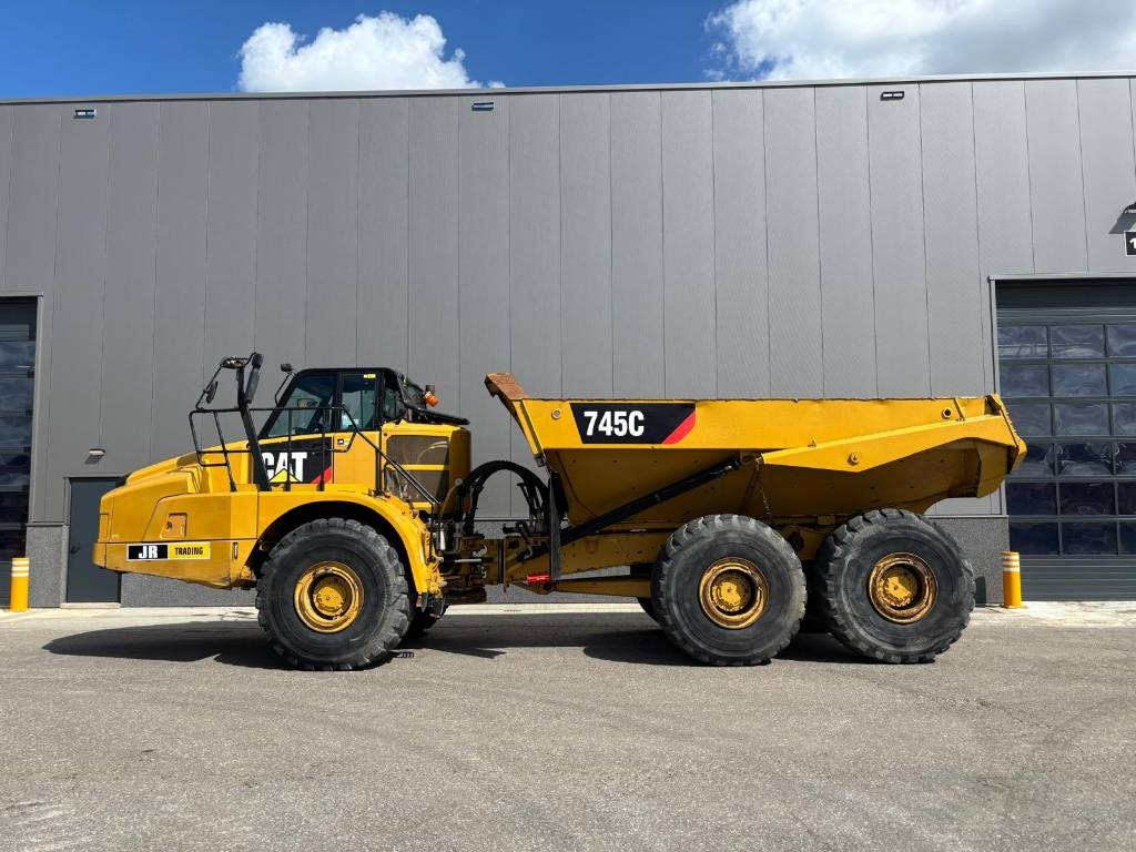 CAT 745 C (CE /Low Hours) - Zglobni demper: slika 1 CAT 745 C (CE /Low Hours) - Zglobni demper: slika 1