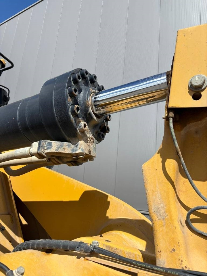 Kolesni nakladalec CAT 972 M XE: slika 21