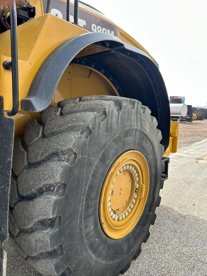 Kolesni nakladalec CAT 980 M: slika 34
