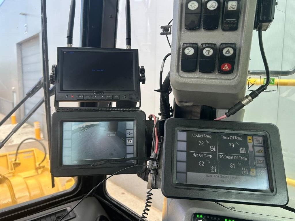 CAT 988 K  lizing CAT 988 K: slika 11