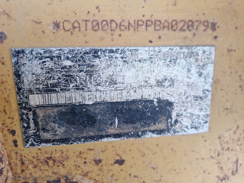 CAT D 6 N LGP (Under Preparation) - Buldožer: slika 4 CAT D 6 N LGP (Under Preparation) - Buldožer: slika 4