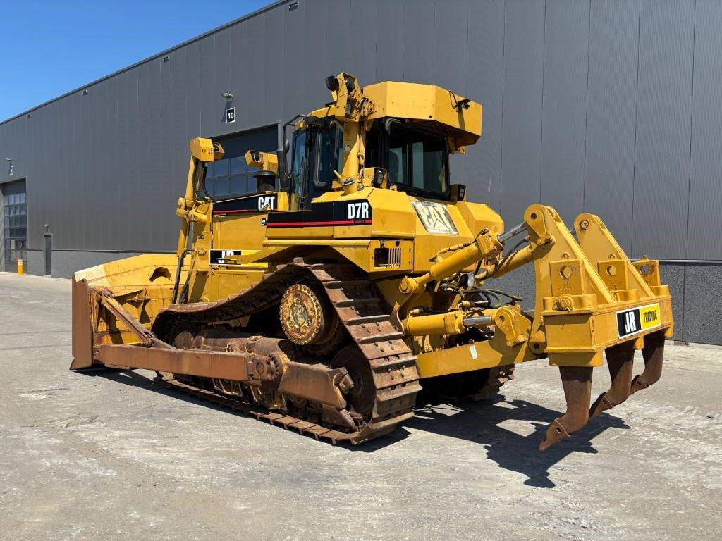 CAT D 7 R (CE certified) - Buldožer: slika 3 CAT D 7 R (CE certified) - Buldožer: slika 3