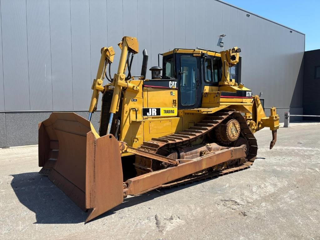 CAT D 7 R (CE certified) - Buldožer: slika 1 CAT D 7 R (CE certified) - Buldožer: slika 1