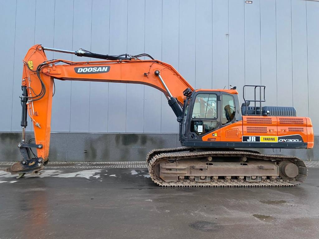 Doosan DX 300 LC-7 - Bager goseničar: slika 1 Doosan DX 300 LC-7 - Bager goseničar: slika 1