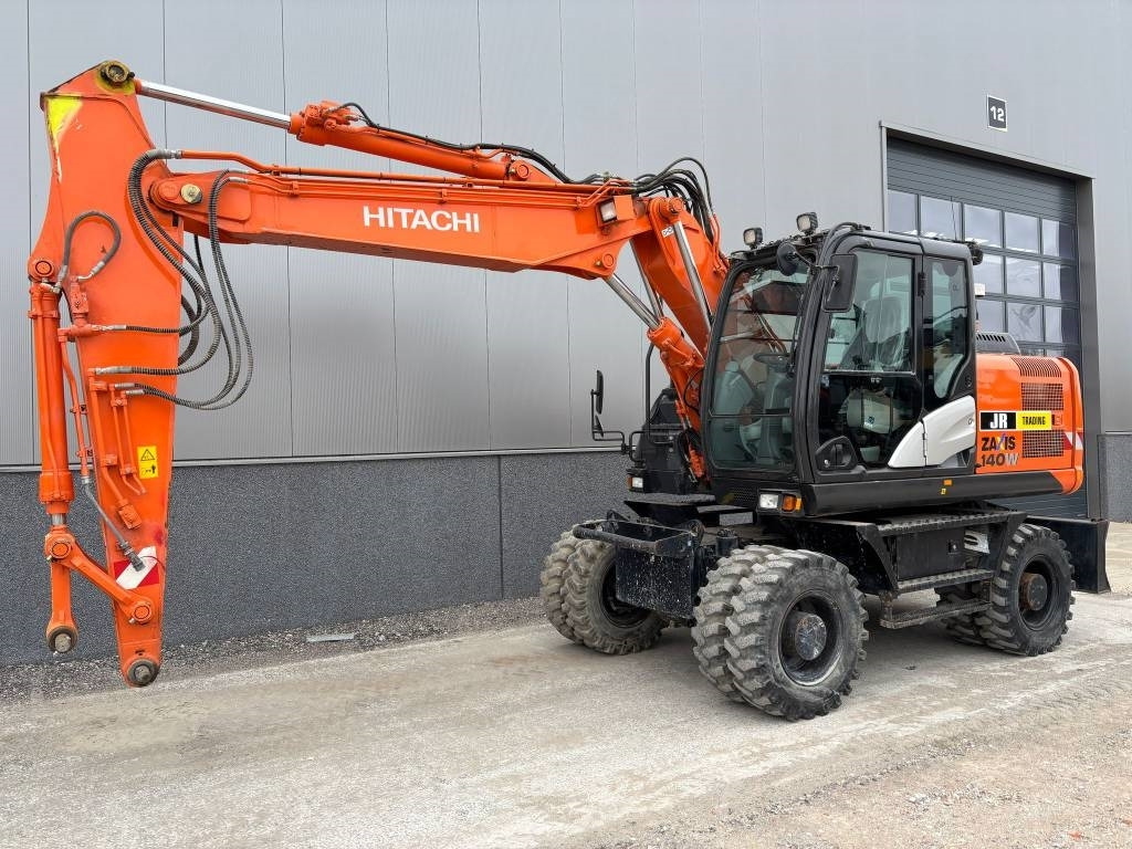 Hitachi ZX 140 W-5B - Bager na kolesih: slika 2 Hitachi ZX 140 W-5B - Bager na kolesih: slika 2