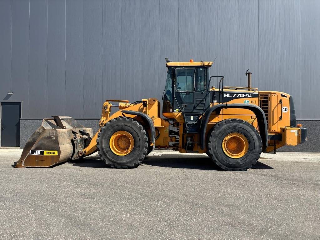 Hyundai HL 770-9 A - Kolesni nakladalec: slika 1 Hyundai HL 770-9 A - Kolesni nakladalec: slika 1