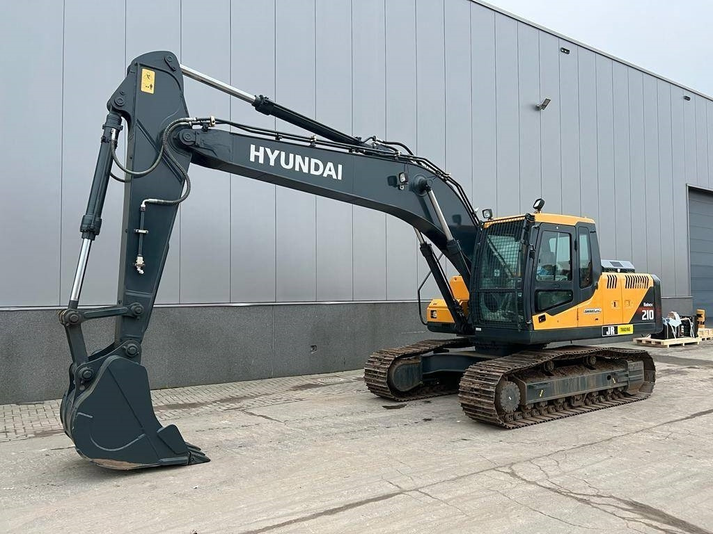 Hyundai R 210 - Bager goseničar: slika 2 Hyundai R 210 - Bager goseničar: slika 2