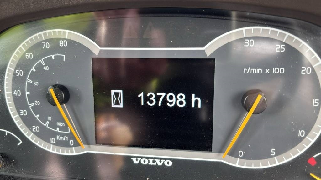 Volvo A 30 G (Under Preparation) - Zglobni demper: slika 3 Volvo A 30 G (Under Preparation) - Zglobni demper: slika 3