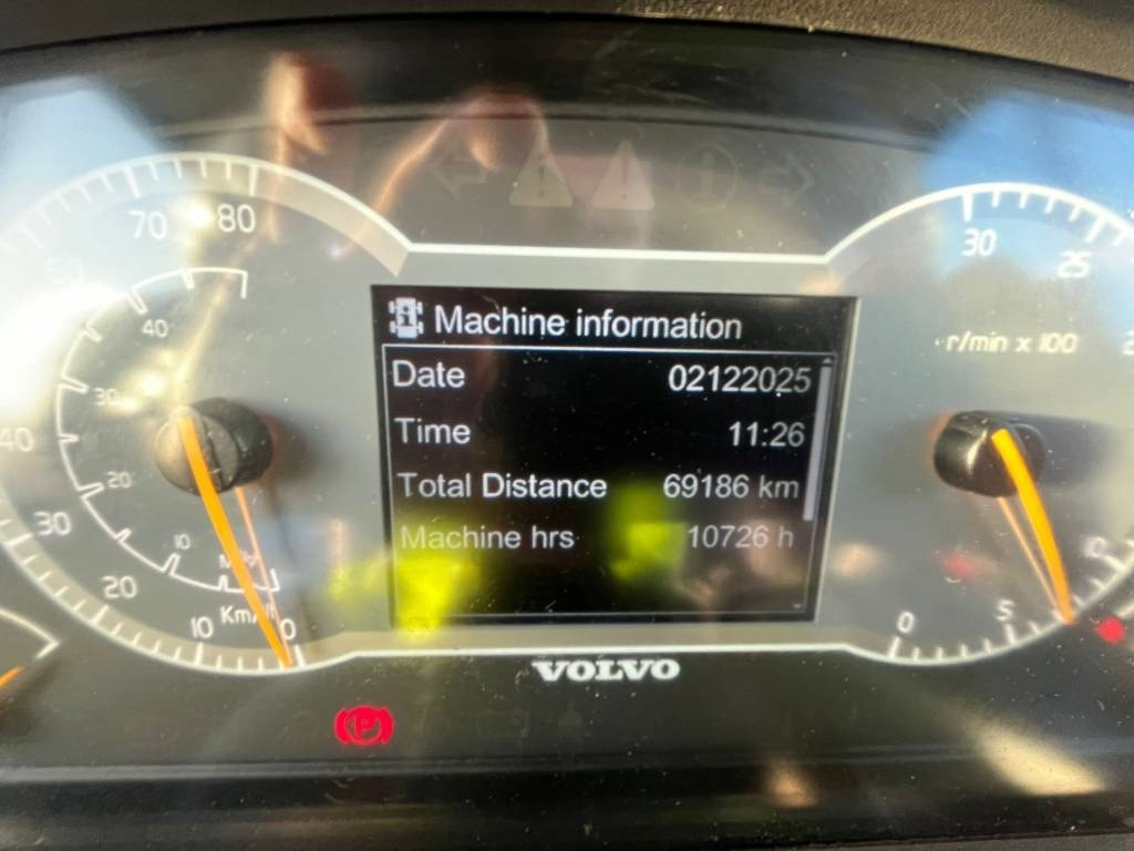 Volvo A 30 G (Under Preparation) - Zglobni demper: slika 3 Volvo A 30 G (Under Preparation) - Zglobni demper: slika 3