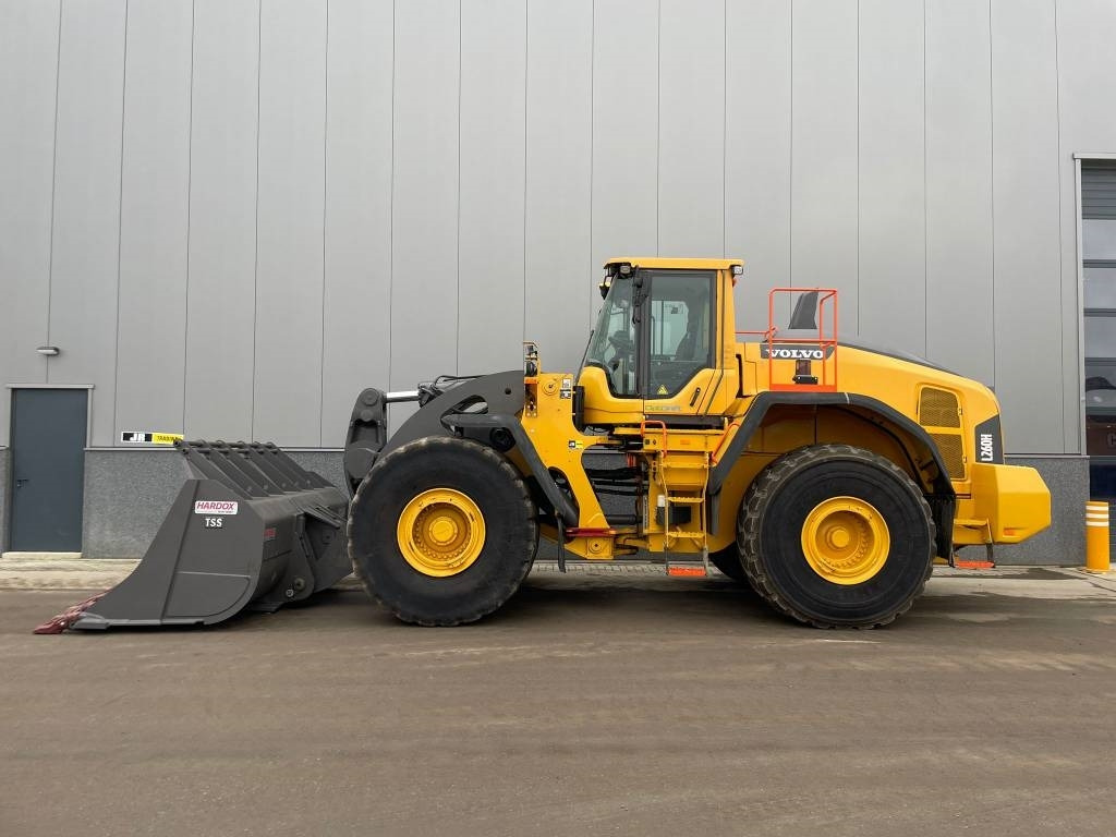 Volvo L 260 H - Kolesni nakladalec: slika 1 Volvo L 260 H - Kolesni nakladalec: slika 1