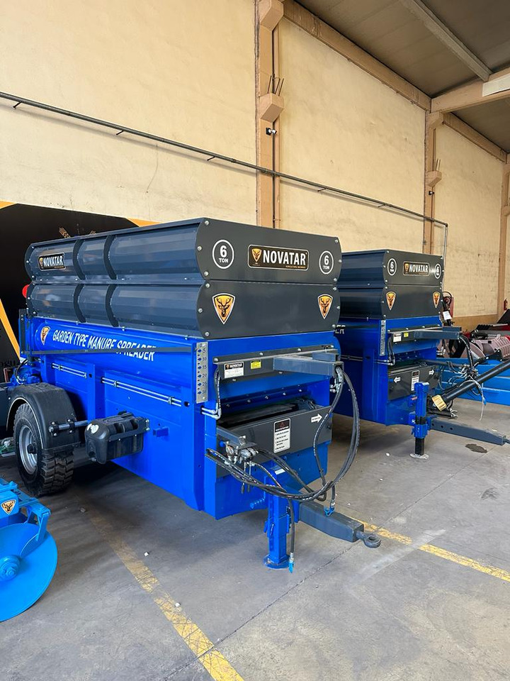 Trosilnik gnoja Novatar MANURE SPREADER FOR TREES AND ROWS: slika 11