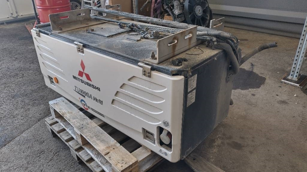 Mitsubishi TU100 SAEM Multi kylmäkone - Motor za Tovornjak: slika 2 Mitsubishi TU100 SAEM Multi kylmäkone - Motor za Tovornjak: slika 2