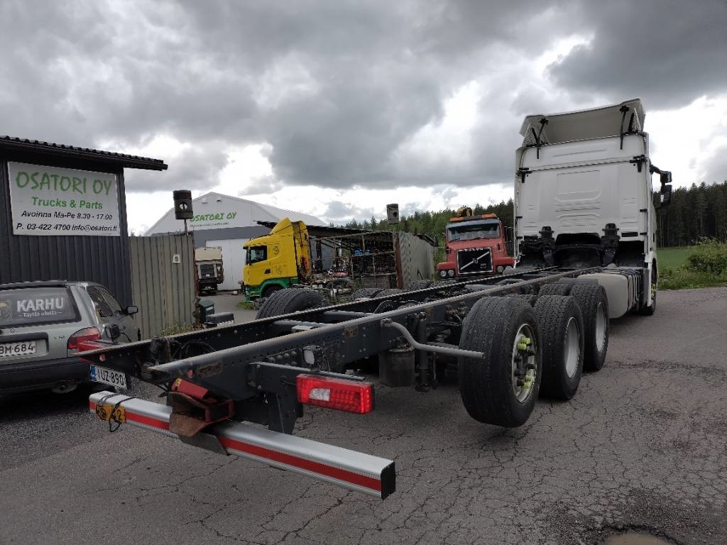 Scania R540 8x4 pitkä alusta runko 9,6m - Tovornjak-šasija: slika 4 Scania R540 8x4 pitkä alusta runko 9,6m - Tovornjak-šasija: slika 4