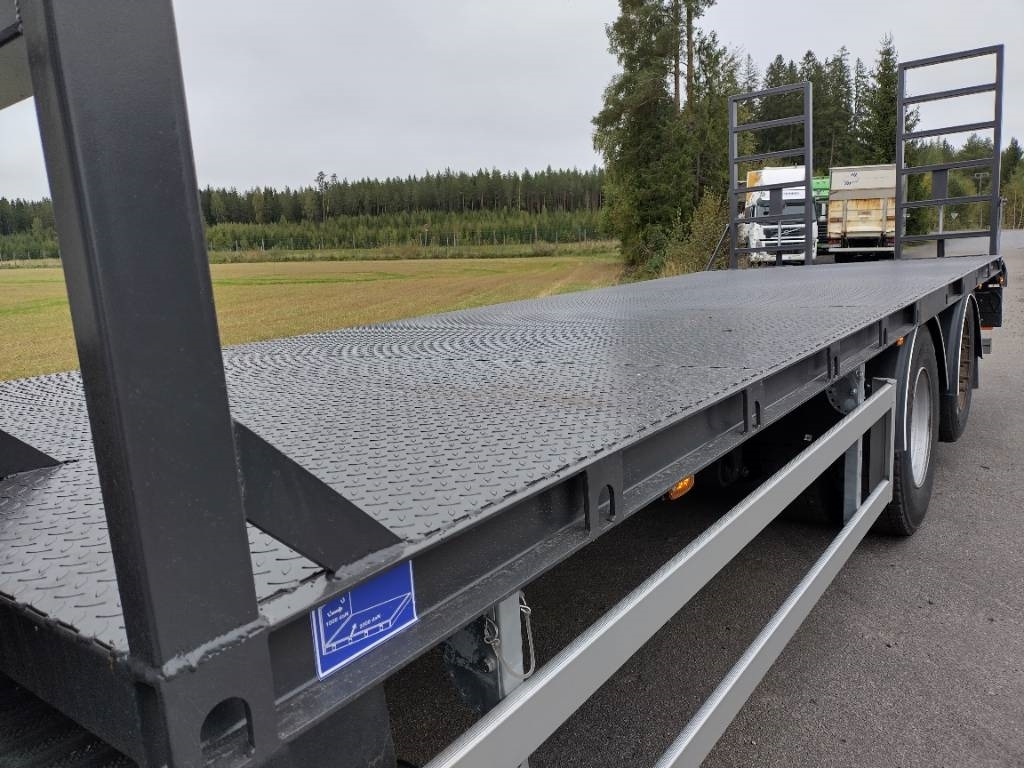 Scania R560 6x2 täysilmaj.uusi koneenkuljetusritilä - Tovornjak s kesonom: slika 3 Scania R560 6x2 täysilmaj.uusi koneenkuljetusritilä - Tovornjak s kesonom: slika 3
