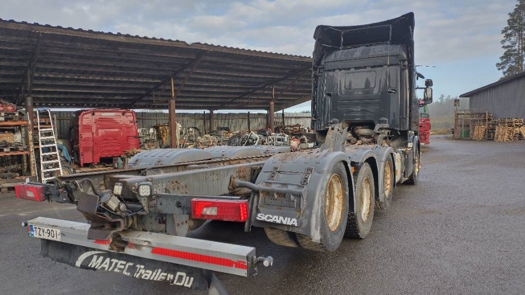 Scania R580 8x2 täysilma alusta,8m runko - Tovornjak-šasija: slika 3 Scania R580 8x2 täysilma alusta,8m runko - Tovornjak-šasija: slika 3