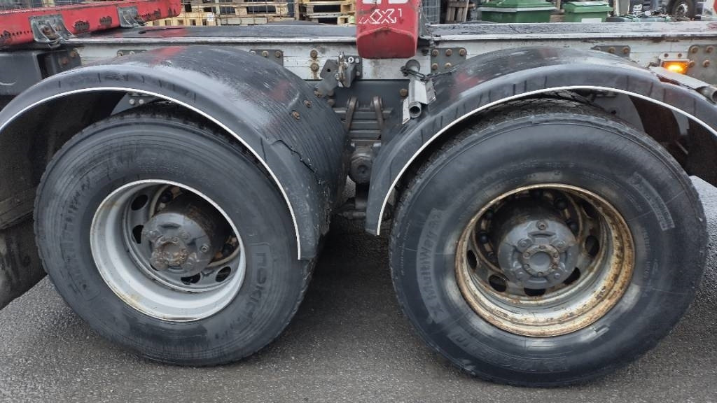 Scania XT650 8x4 puuvarustus,rautajouset  - Tovornjak za prevoz lesa: slika 3 Scania XT650 8x4 puuvarustus,rautajouset  - Tovornjak za prevoz lesa: slika 3