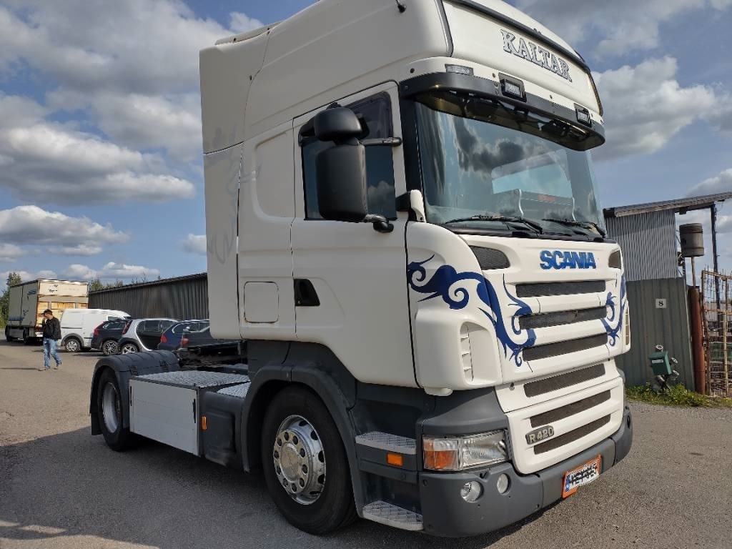 Scania R420 4x2 vetoauto - Vlačilec: slika 1 Scania R420 4x2 vetoauto - Vlačilec: slika 1