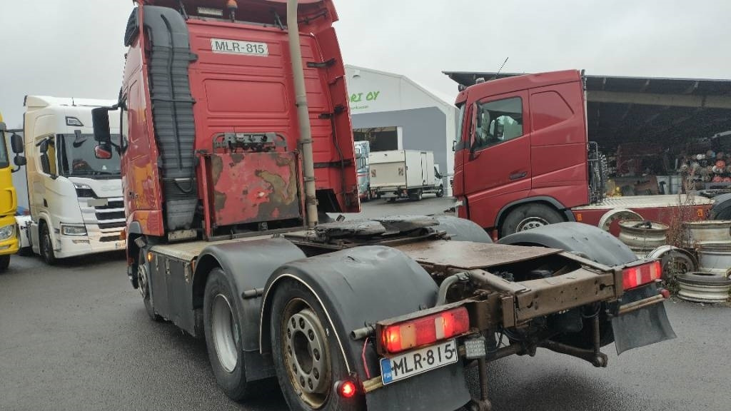 Volvo FH480 6x2 takateli veturi, hydrauliikka,manuaali - Vlačilec: slika 3 Volvo FH480 6x2 takateli veturi, hydrauliikka,manuaali - Vlačilec: slika 3