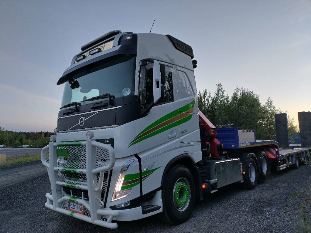 Volvo FH500 tc 6x4 HMF 2820 nosturi+jib,HCT,aj.120tkm  lizing Volvo FH500 tc 6x4 HMF 2820 nosturi+jib,HCT,aj.120tkm: slika 14