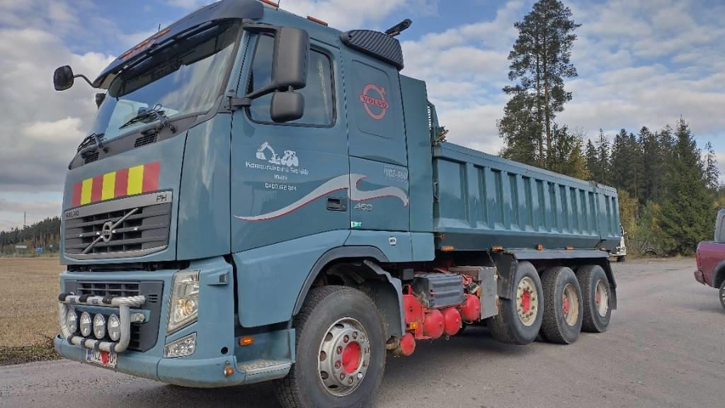 Volvo FH13 8x4 autom.kasettilava - Tovornjak prekucnik: slika 1 Volvo FH13 8x4 autom.kasettilava - Tovornjak prekucnik: slika 1