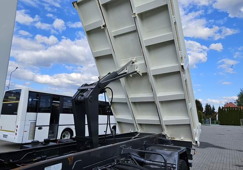 DAF LF 55.220 / SPROWADZONY Z FRANCJI / 119 000 KM - Tovornjak prekucnik: slika 4 DAF LF 55.220 / SPROWADZONY Z FRANCJI / 119 000 KM - Tovornjak prekucnik: slika 4