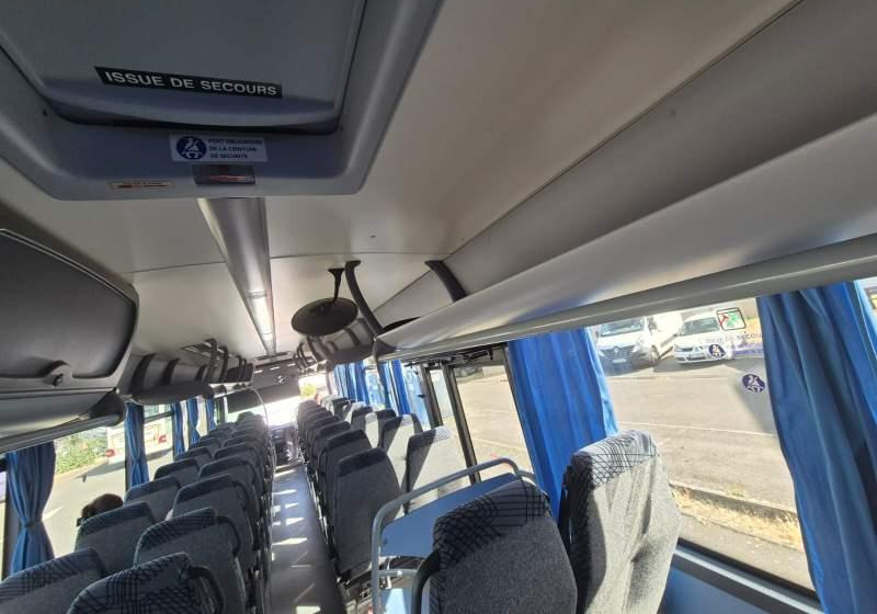Iveco CROSSWAY/ SPROWADZONY / KLIMA / 64 MIEJSCA - Primestni avtobus: slika 4 Iveco CROSSWAY/ SPROWADZONY / KLIMA / 64 MIEJSCA - Primestni avtobus: slika 4