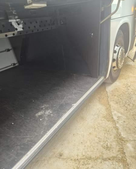 Iveco MAGELYS PRO/ 59 MIEJSC/ WC / EURO 6 - Potovalni avtobus: slika 3 Iveco MAGELYS PRO/ 59 MIEJSC/ WC / EURO 6 - Potovalni avtobus: slika 3