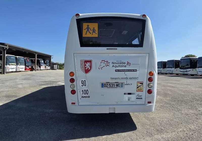 Iveco ROSERO FIRST / SPROWADZONE / 35 MIEJSC - Minibus, Potniški kombi: slika 5 Iveco ROSERO FIRST / SPROWADZONE / 35 MIEJSC - Minibus, Potniški kombi: slika 5