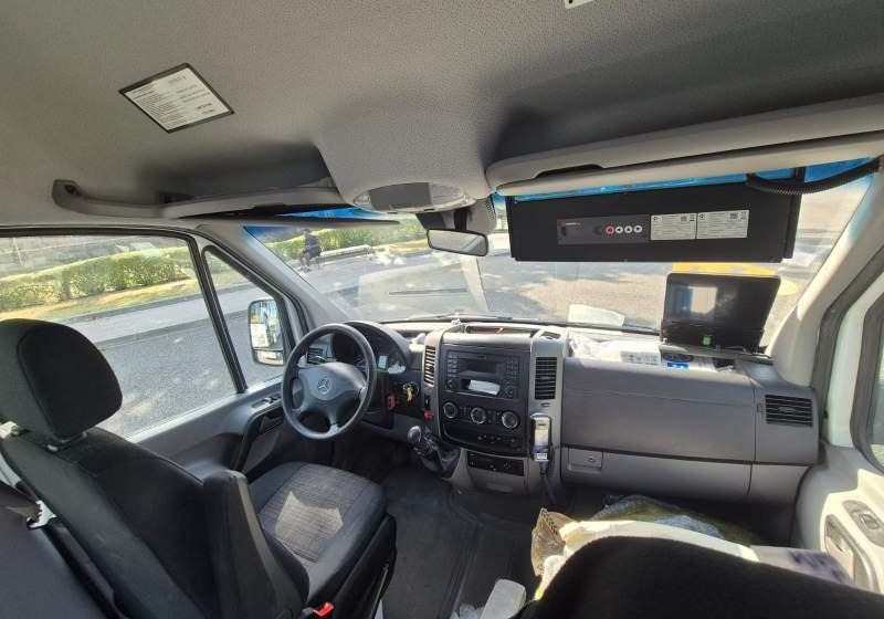 Mercedes-Benz SPRINTER 45 TRANSFER / 23 MIEJSCA/ KLIMA - Minibus, Potniški kombi: slika 3 Mercedes-Benz SPRINTER 45 TRANSFER / 23 MIEJSCA/ KLIMA - Minibus, Potniški kombi: slika 3