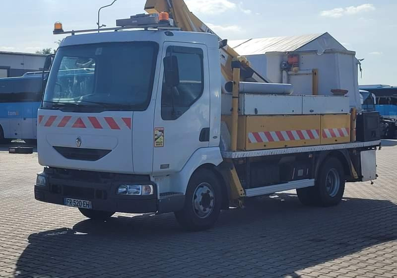 Renault MIDLUM 180 DCI / SPROWADZONA / ZWYŻKA - Dvižna ploščad montirana na tovornjak: slika 2 Renault MIDLUM 180 DCI / SPROWADZONA / ZWYŻKA - Dvižna ploščad montirana na tovornjak: slika 2