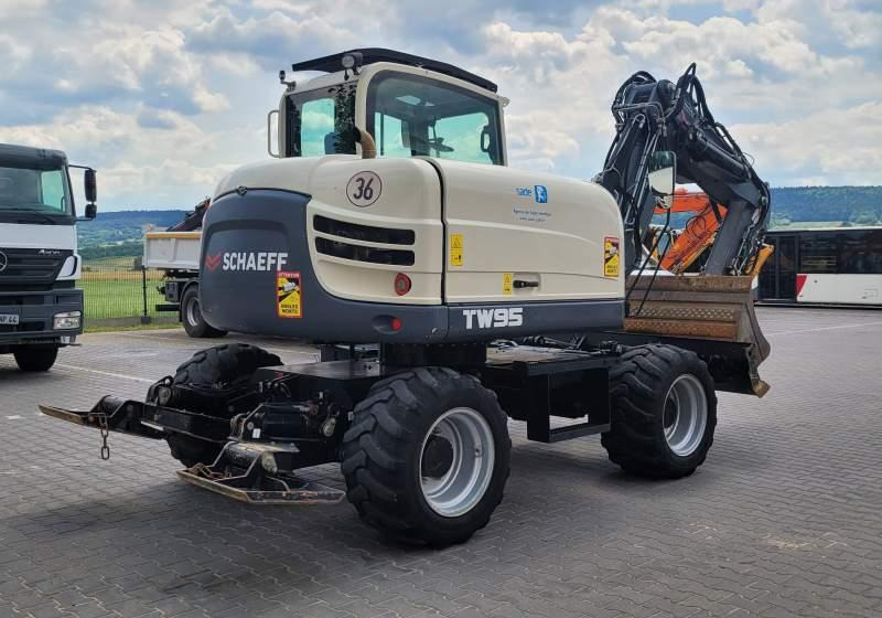 Schaeff TW95 / SPROWADZONA Z FRANCJI/ 6 500 MTH - Bager na kolesih: slika 3 Schaeff TW95 / SPROWADZONA Z FRANCJI/ 6 500 MTH - Bager na kolesih: slika 3