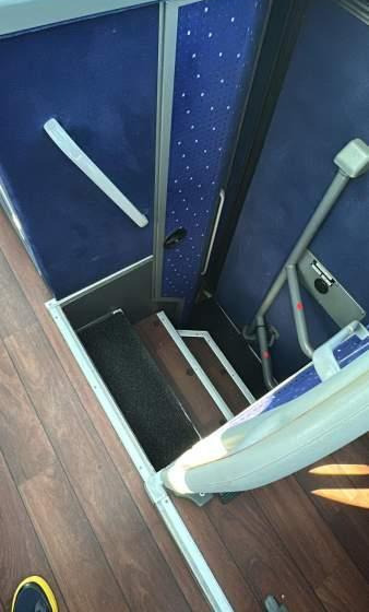 VanHool TX15 ACRON/ SPROWADZONY / MANUAL / EEV - Potovalni avtobus: slika 5 VanHool TX15 ACRON/ SPROWADZONY / MANUAL / EEV - Potovalni avtobus: slika 5