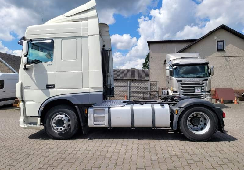 DAF XF510 SPACE CAB / SPROWADZONY / MANUAL / RETARDER - Vlačilec: slika 5 DAF XF510 SPACE CAB / SPROWADZONY / MANUAL / RETARDER - Vlačilec: slika 5