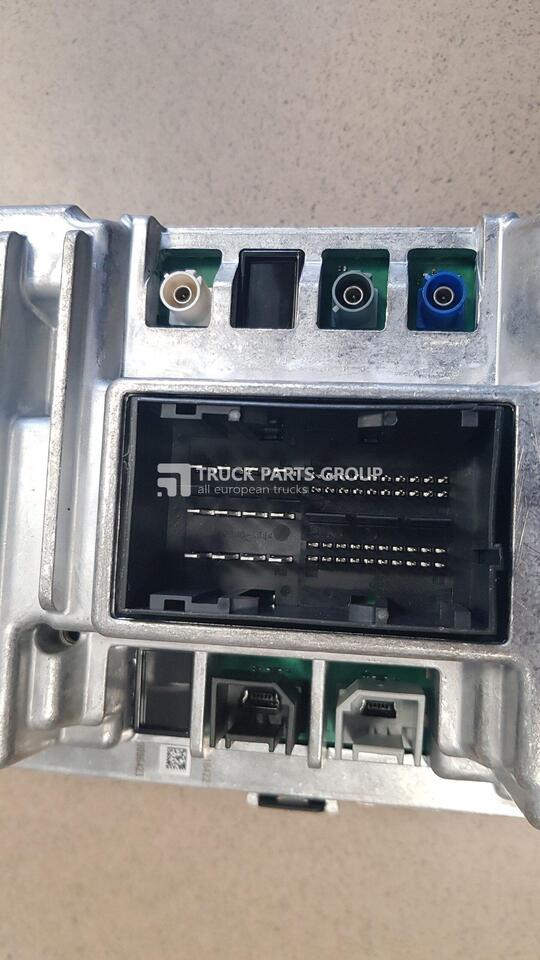 IVECO IVECO STRALIS EURO6 navi system, navigation system, multimedia system, radio audio control 5802403831, 5801677506 - Navigacijski sistem za Tovornjak: slika 5 IVECO IVECO STRALIS EURO6 navi system, navigation system, multimedia system, radio audio control 5802403831, 5801677506 - Navigacijski sistem za Tovornjak: slika 5
