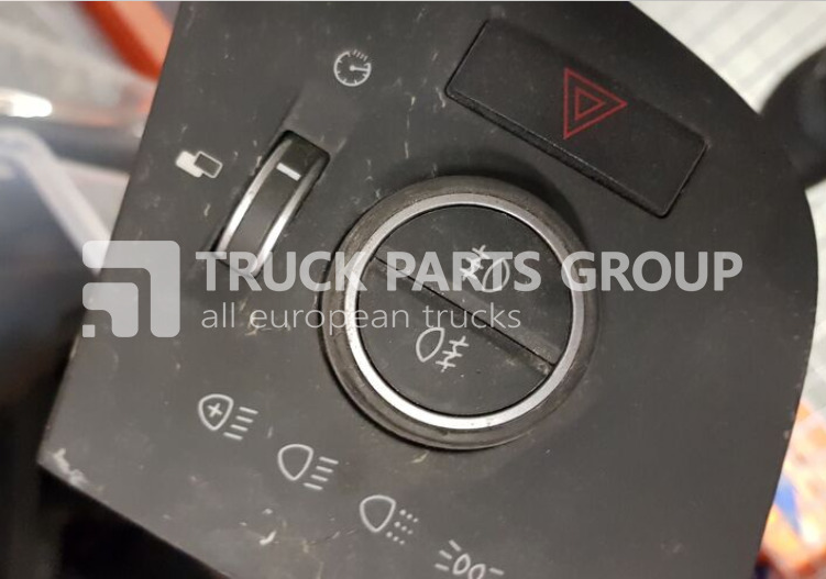 VOLVO FH4 euro6 control panels dashboard, central panel, information p dashboard - Armaturna plošča za Tovornjak: slika 4 VOLVO FH4 euro6 control panels dashboard, central panel, information p dashboard - Armaturna plošča za Tovornjak: slika 4
